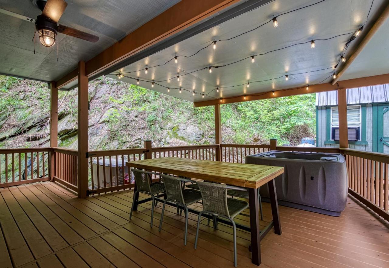 فيلا Great Location - Hot Tub - Dog Friendly سيفيرفيل المظهر الخارجي الصورة